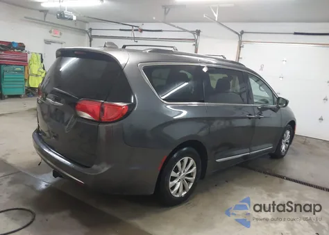 2017 Chrysler Pacifica Touring-L from USA, damaged, VIN 2C4RC1BG5HR821322